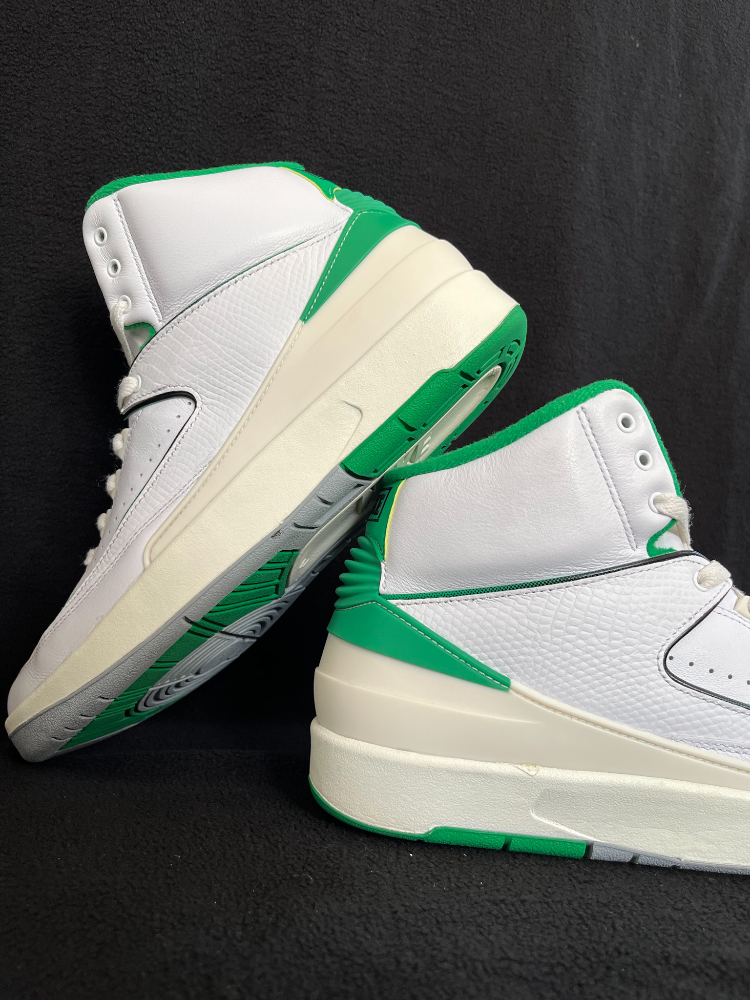 Air Jordan 2 Lucky Green