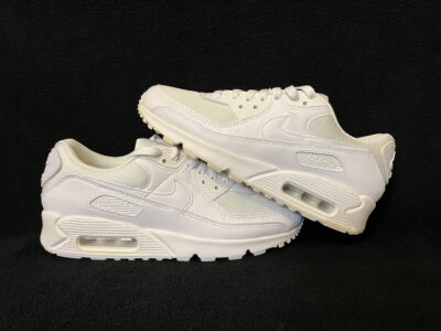 Nike Air Max 90 Triple White - Image 2
